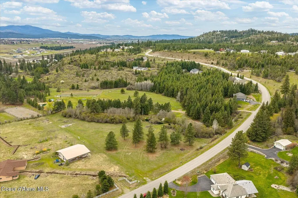 W Hoyt Rathdrum ID 83858