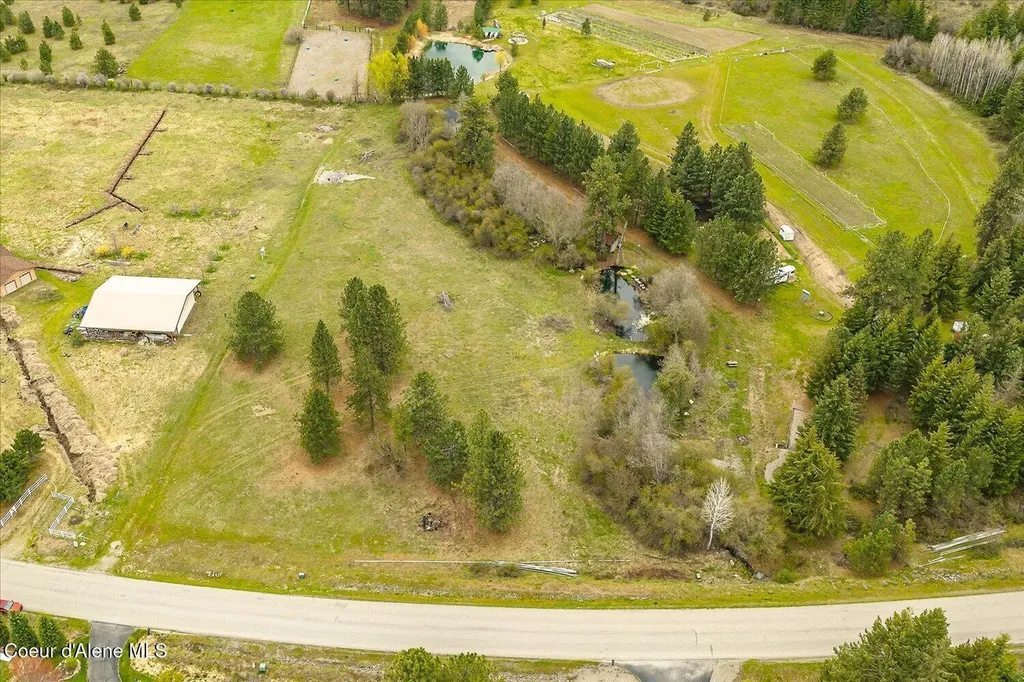W Hoyt Rathdrum ID 83858