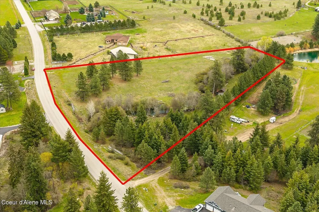 W Hoyt Rathdrum ID 83858
