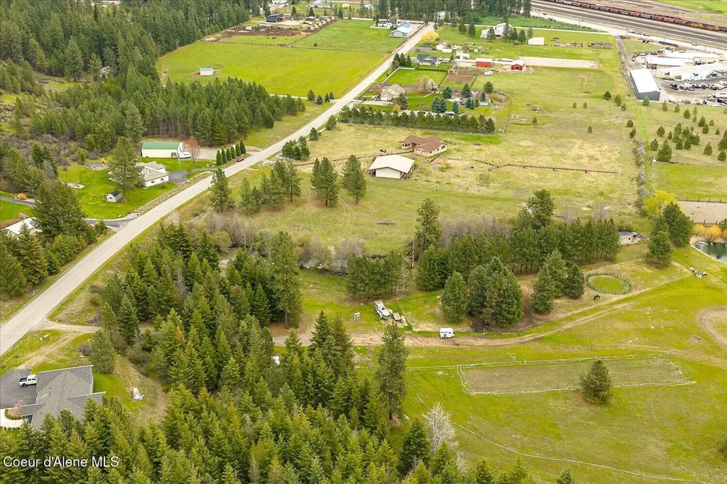 W Hoyt Rathdrum ID 83858