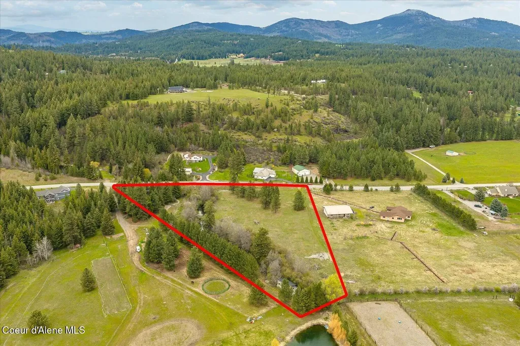 W Hoyt Rathdrum ID 83858