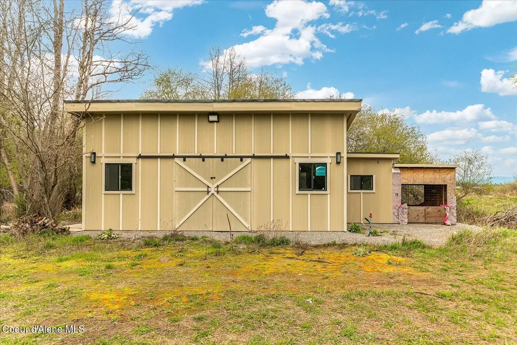 W Hoyt Rathdrum ID 83858