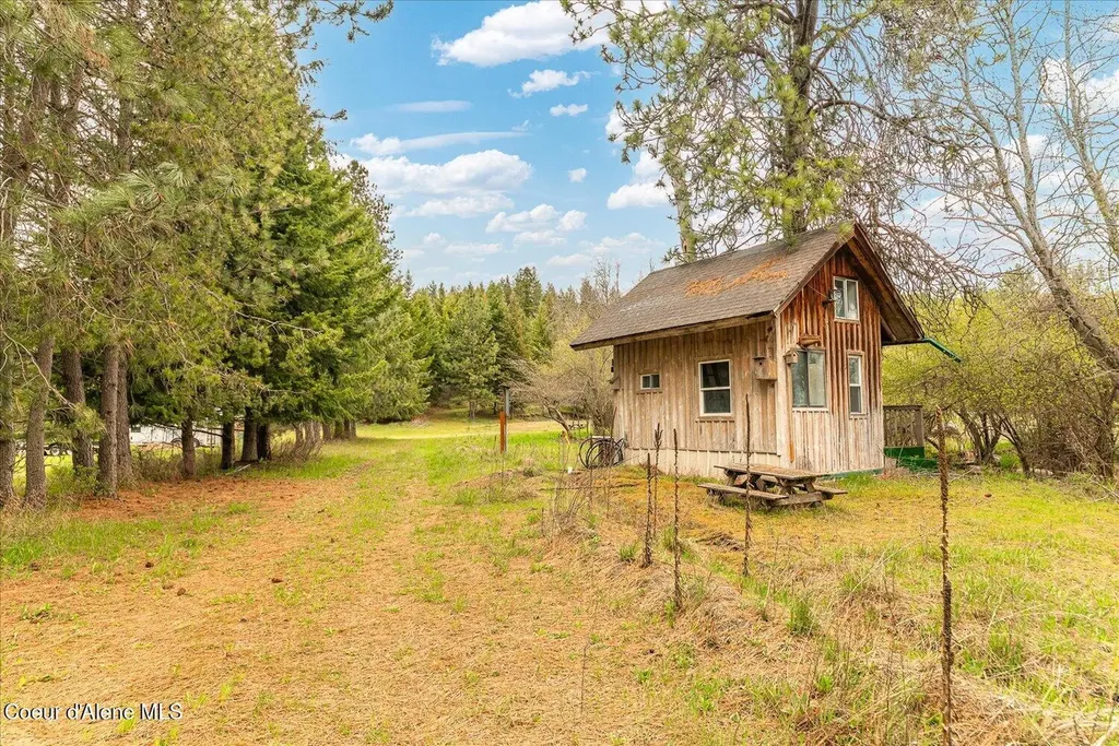 W Hoyt Rathdrum ID 83858