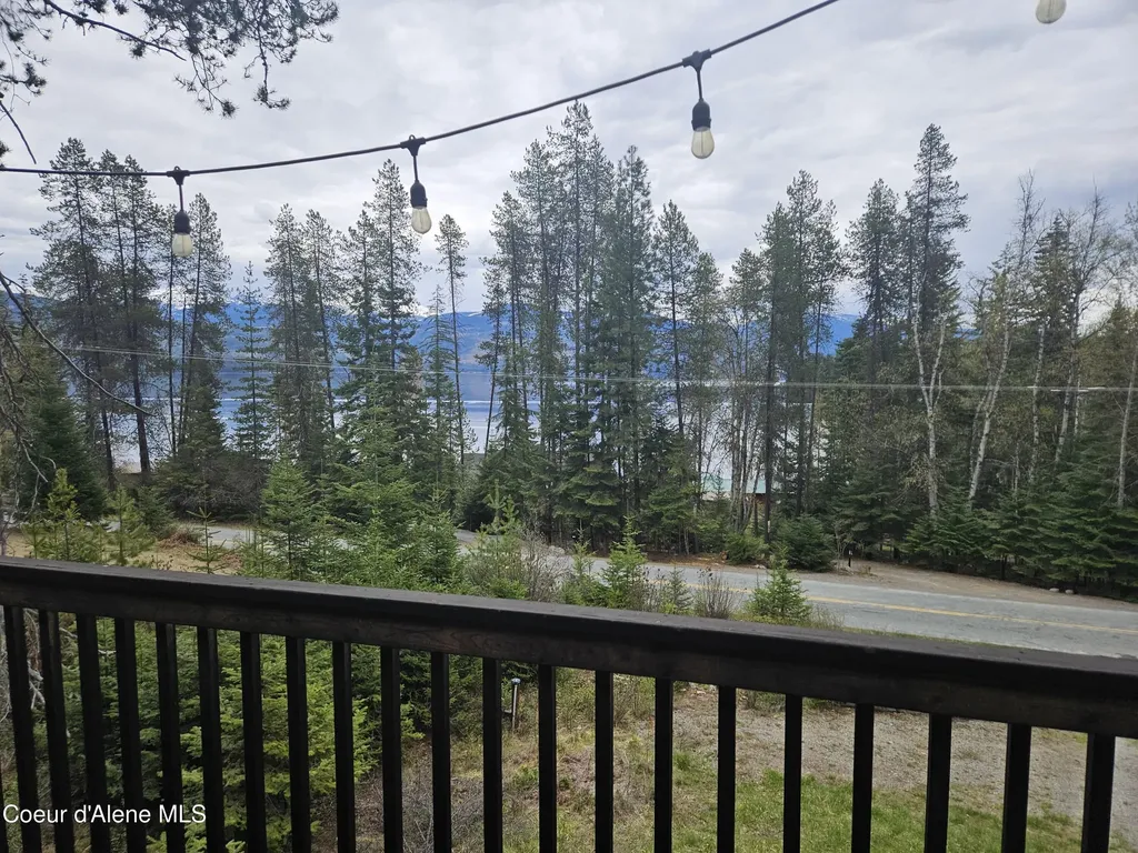2571 Kalispell Bay Road Priest Lake ID 83856