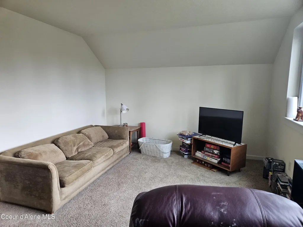 2571 Kalispell Bay Road Priest Lake ID 83856
