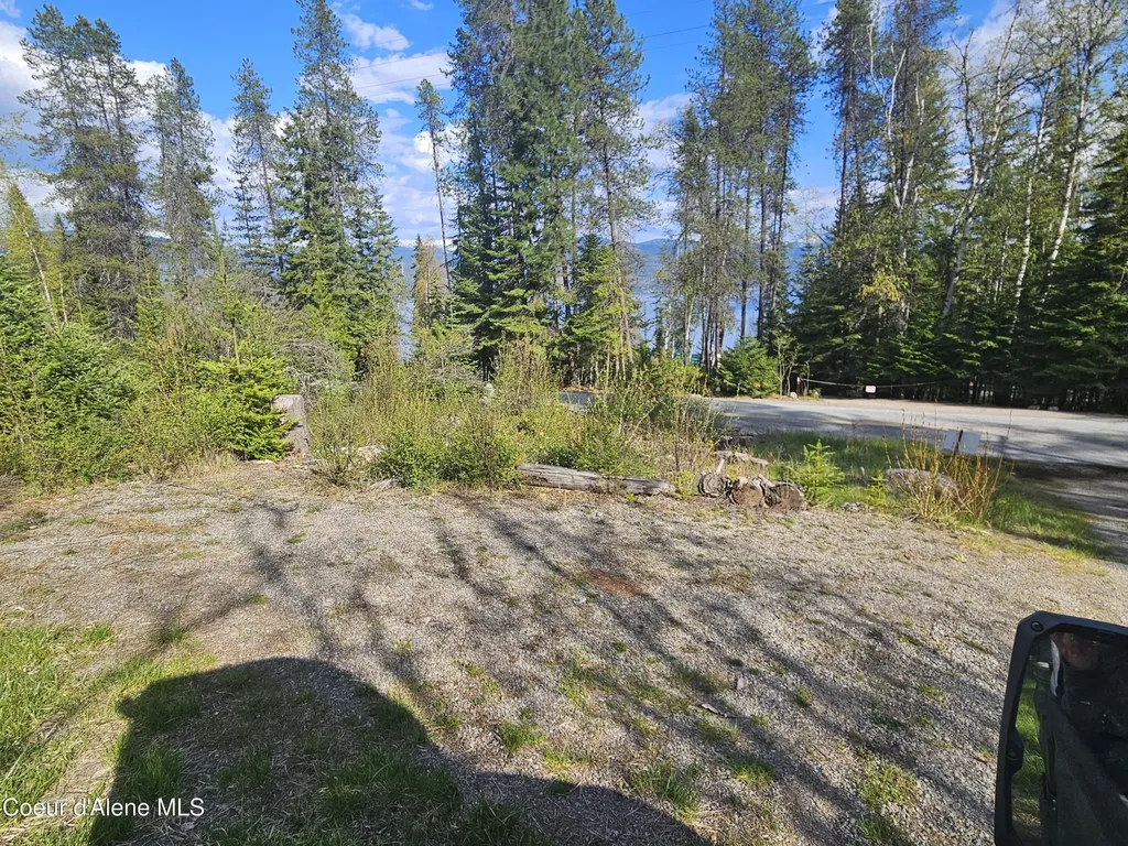 2571 Kalispell Bay Road Priest Lake ID 83856