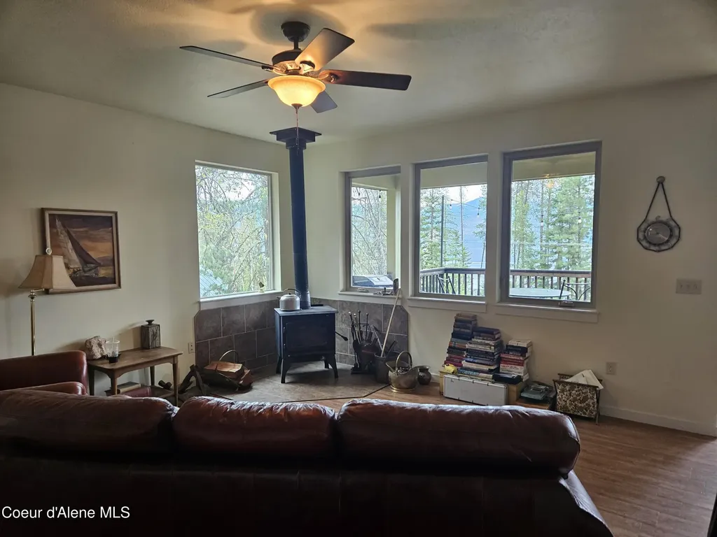 2571 Kalispell Bay Road Priest Lake ID 83856