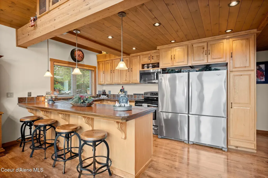 2094 E Driftwood Heights Drive Harrison ID 83833