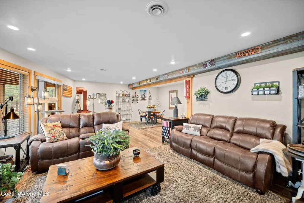 2094 E Driftwood Heights Drive Harrison ID 83833