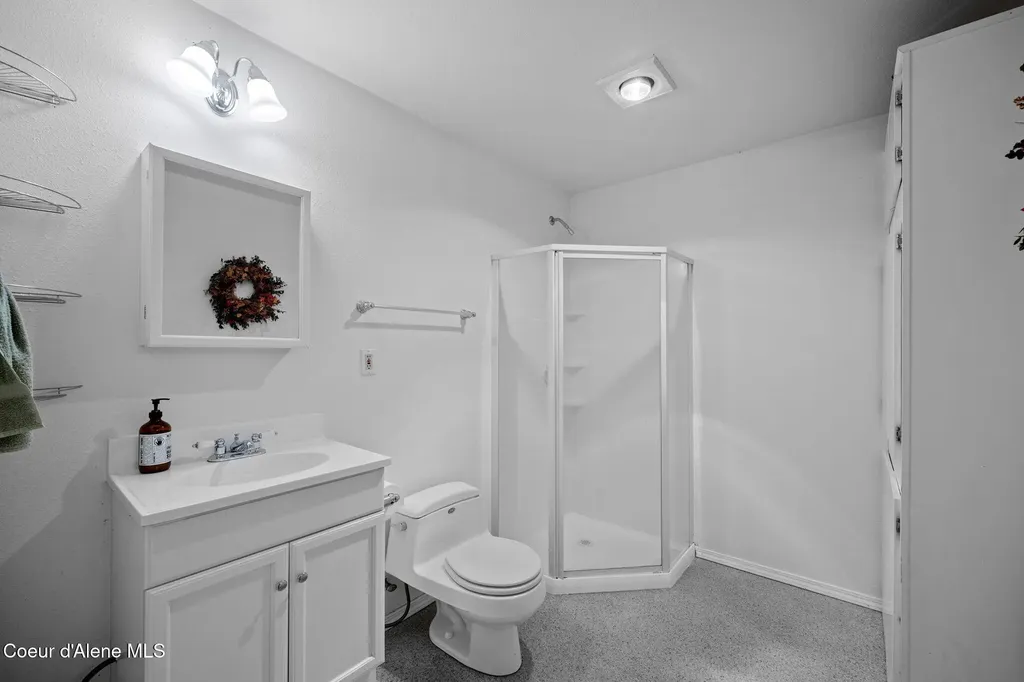 2094 E Driftwood Heights Drive Harrison ID 83833