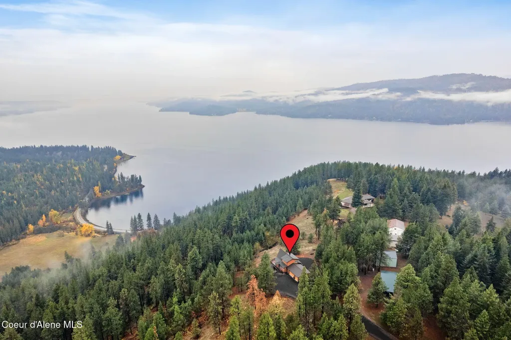 2094 E Driftwood Heights Drive Harrison ID 83833