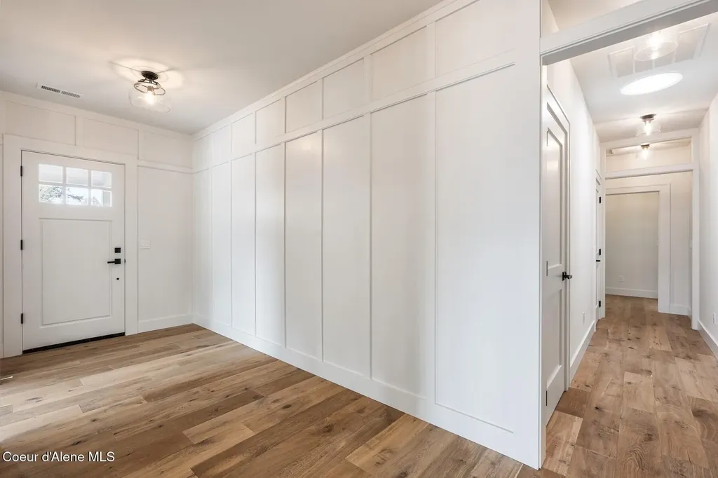 509 3rd Street Priest River ID 83856