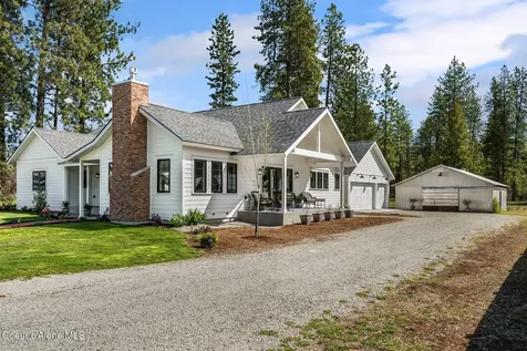 509 3rd Street Priest River ID 83856