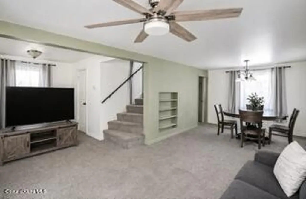332 Main Street Wardner ID 83837