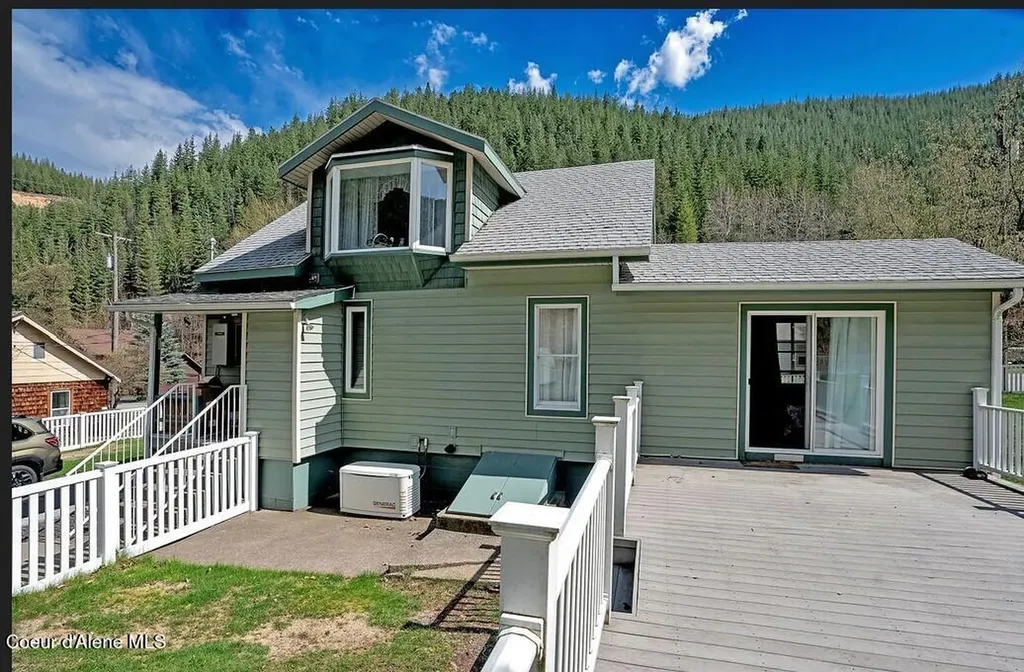 332 Main Street Wardner ID 83837