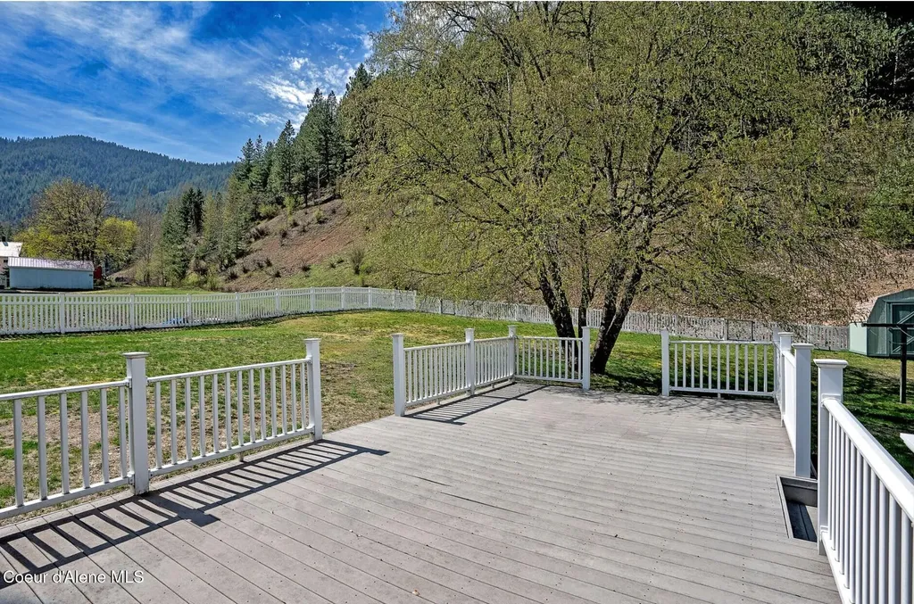 332 Main Street Wardner ID 83837