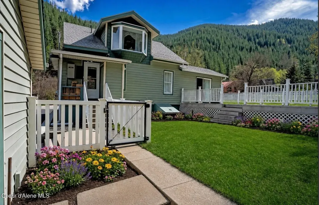 332 Main Street Wardner ID 83837