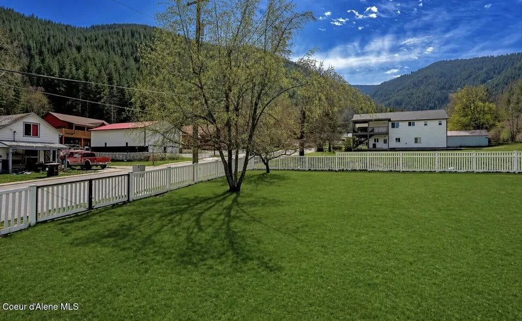 332 Main Street Wardner ID 83837