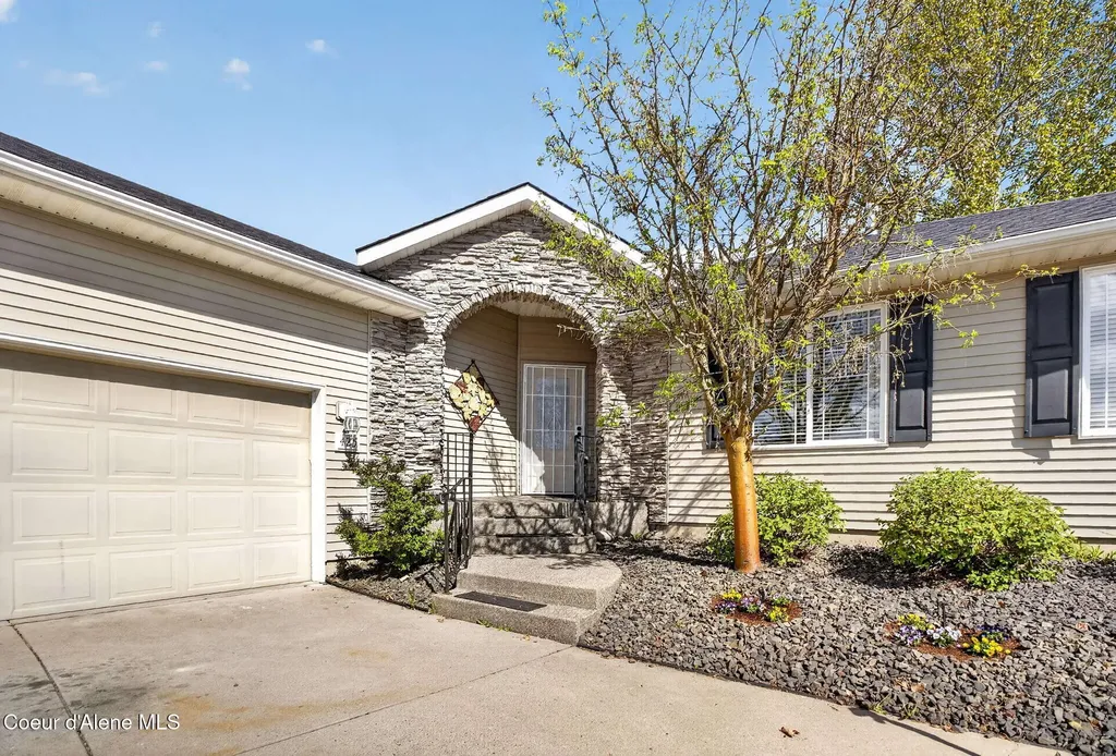 425 E Titanium Court Post Falls ID 83854