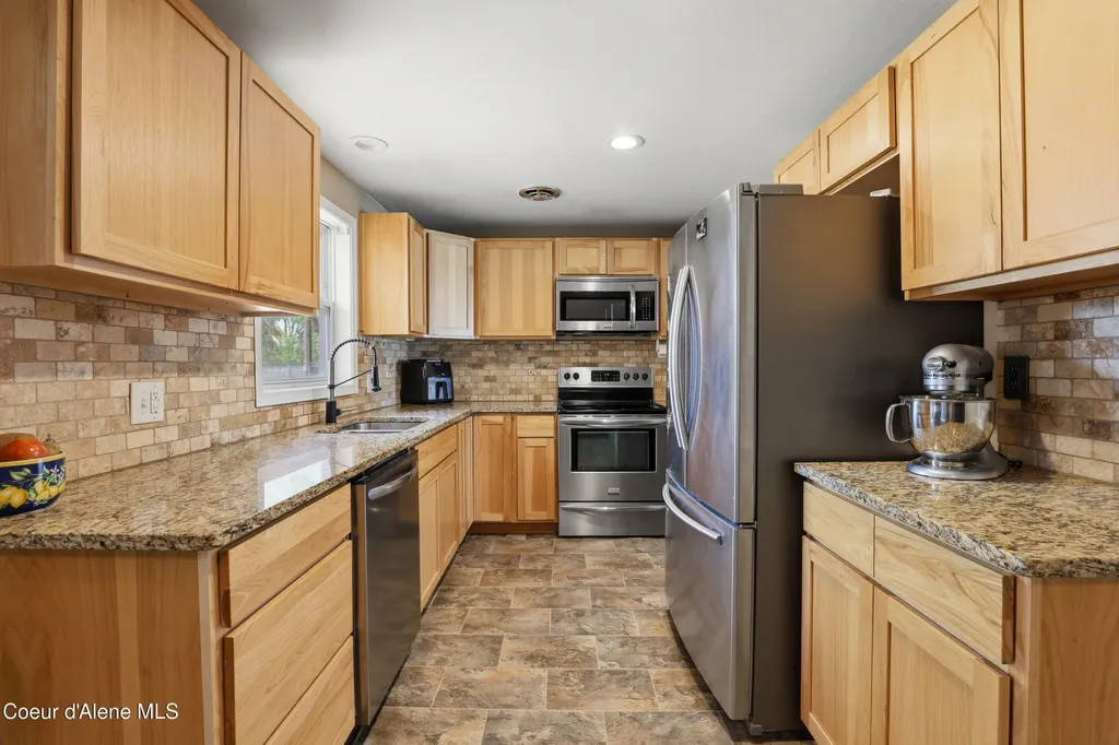 1718 S Bolivar Road Spokane Valley WA 99037