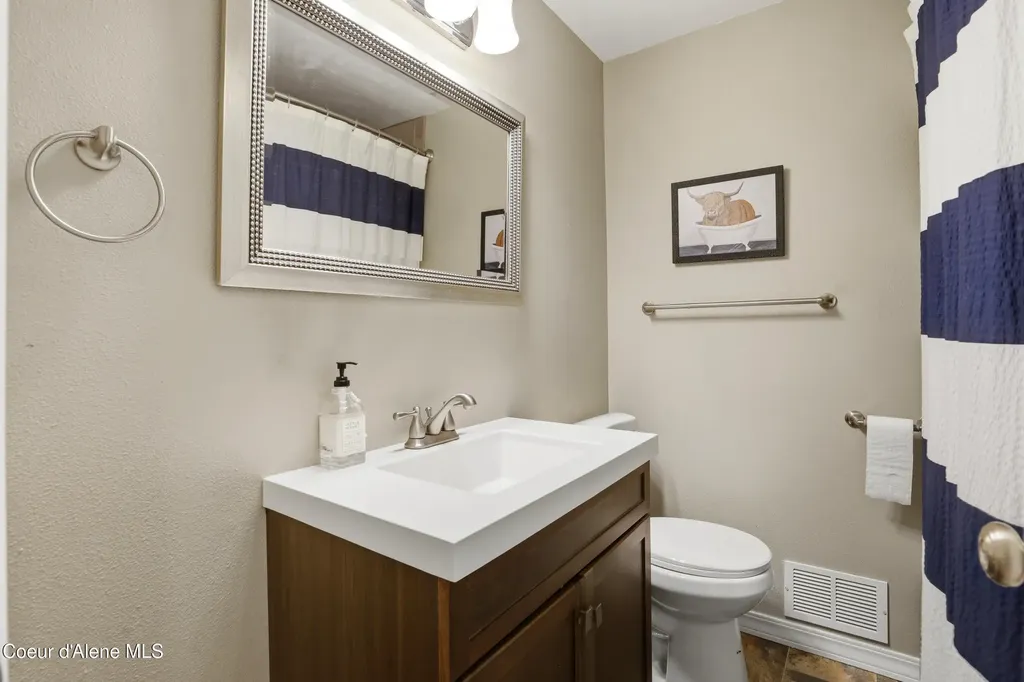 1718 S Bolivar Road Spokane Valley WA 99037