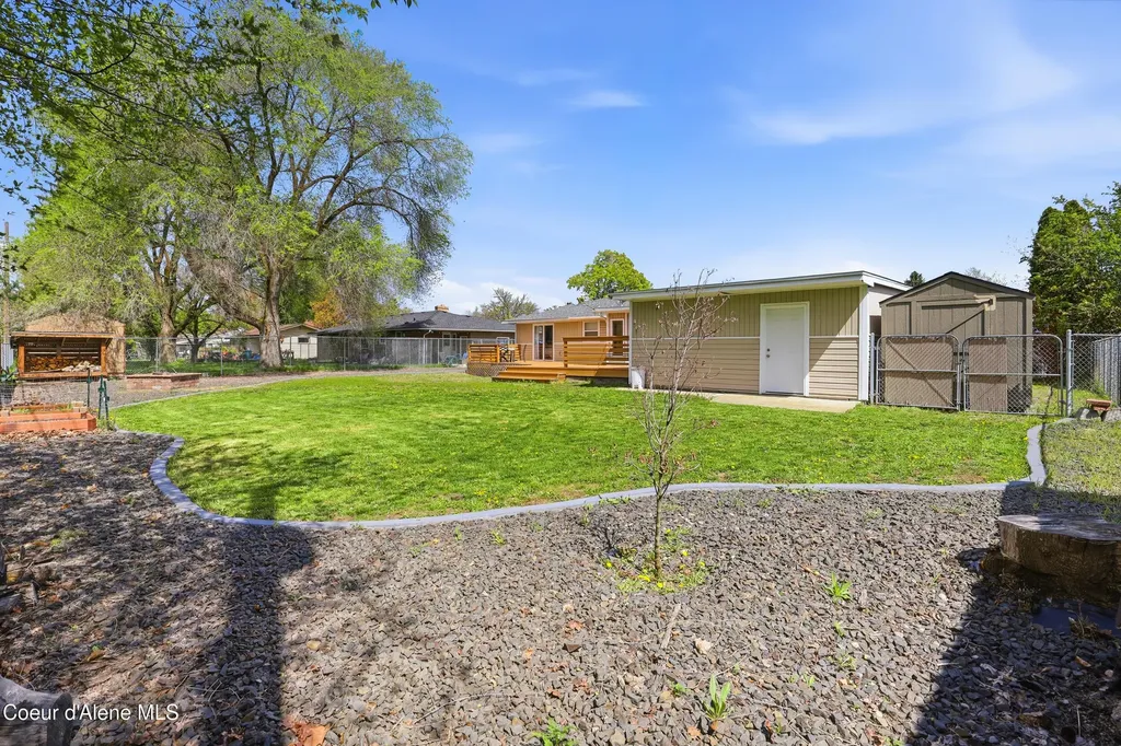 1718 S Bolivar Road Spokane Valley WA 99037