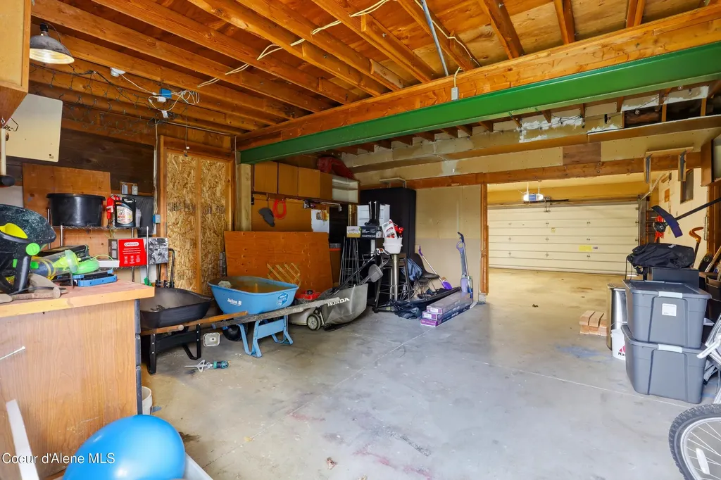 1718 S Bolivar Road Spokane Valley WA 99037