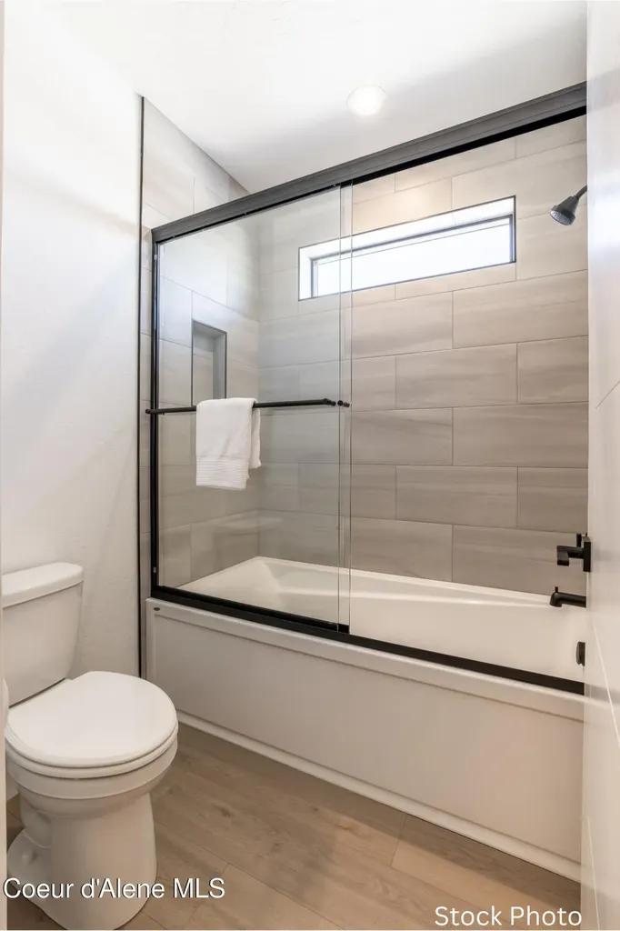 5991 W Moresby Avenue Rathdrum ID 83858