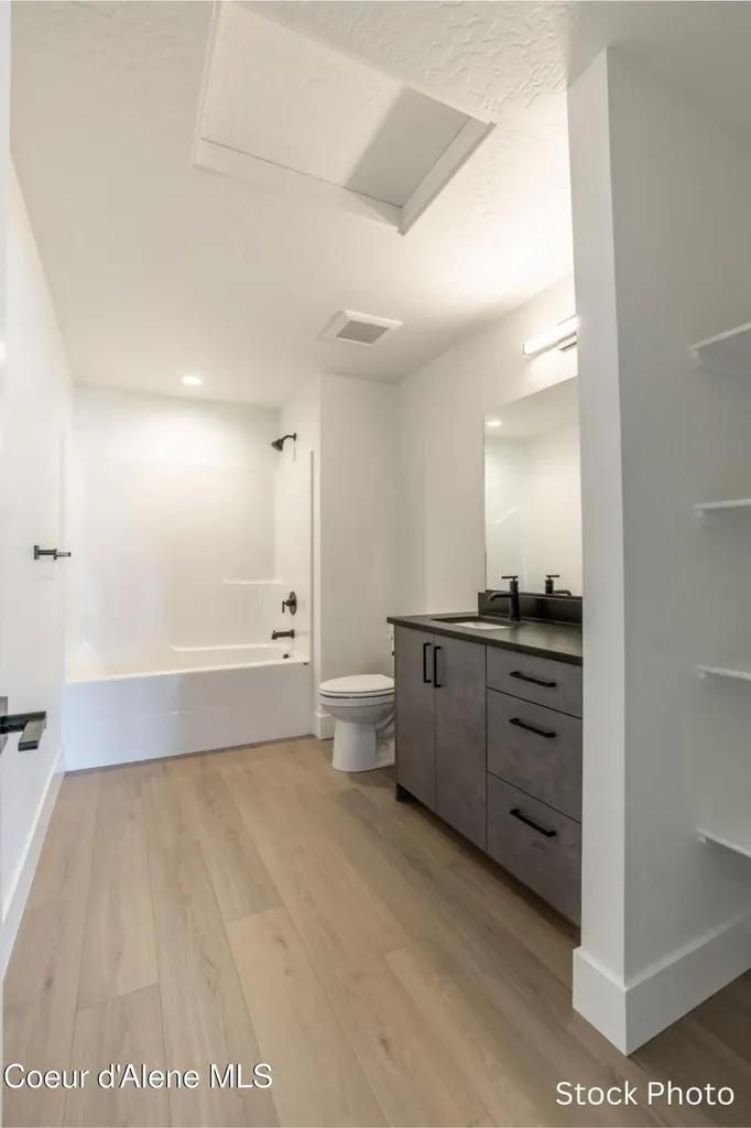 5991 W Moresby Avenue Rathdrum ID 83858