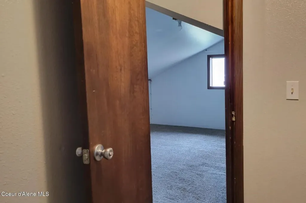 180 N 3rd Street Priest River ID 83856