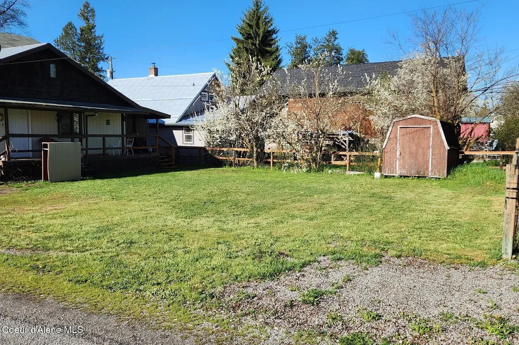 180 N 3rd Street Priest River ID 83856