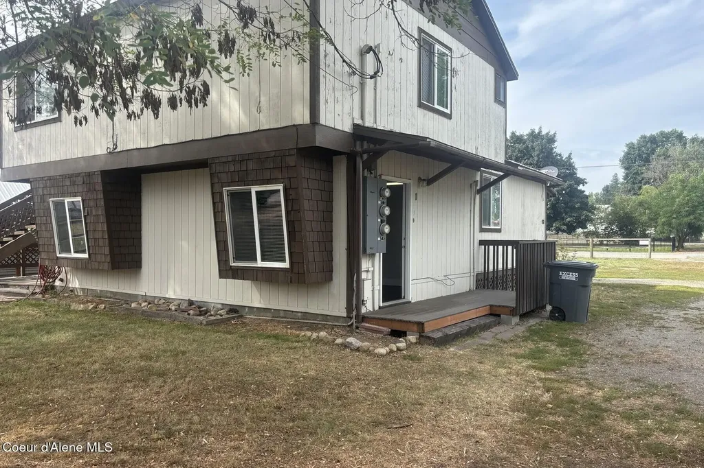 180 N 3rd Street Priest River ID 83856