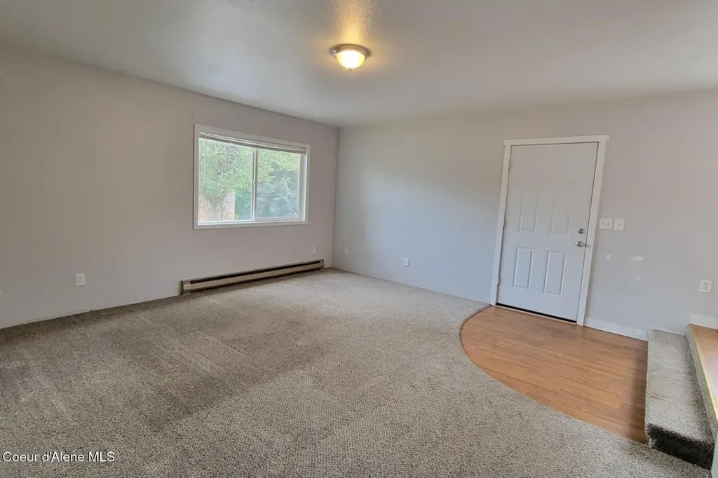 180 N 3rd Street Priest River ID 83856