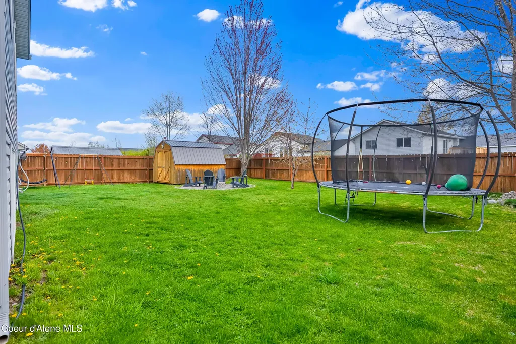 2534 N Coolwater Drive Post Falls ID 83854