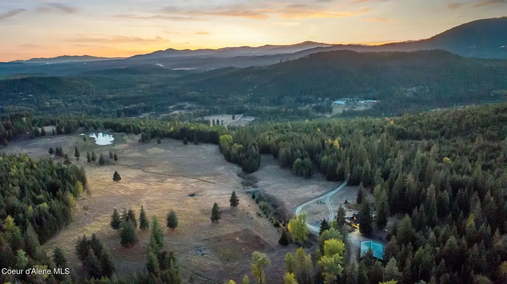 4575 Blacktail Road Careywood ID 83809