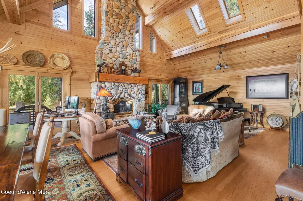 4575 Blacktail Road Careywood ID 83809