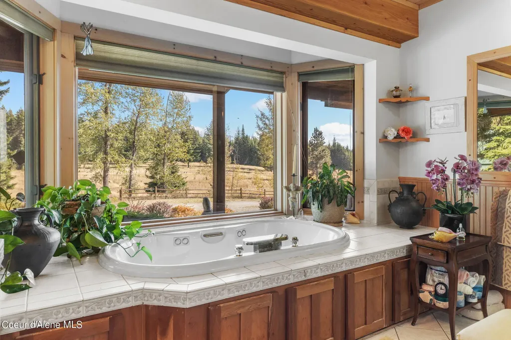 4575 Blacktail Road Careywood ID 83809