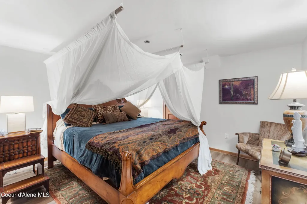 4575 Blacktail Road Careywood ID 83809
