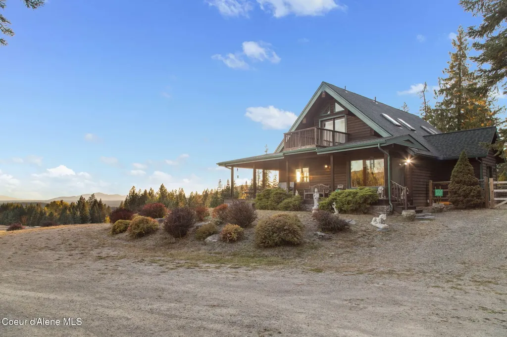 4575 Blacktail Road Careywood ID 83809