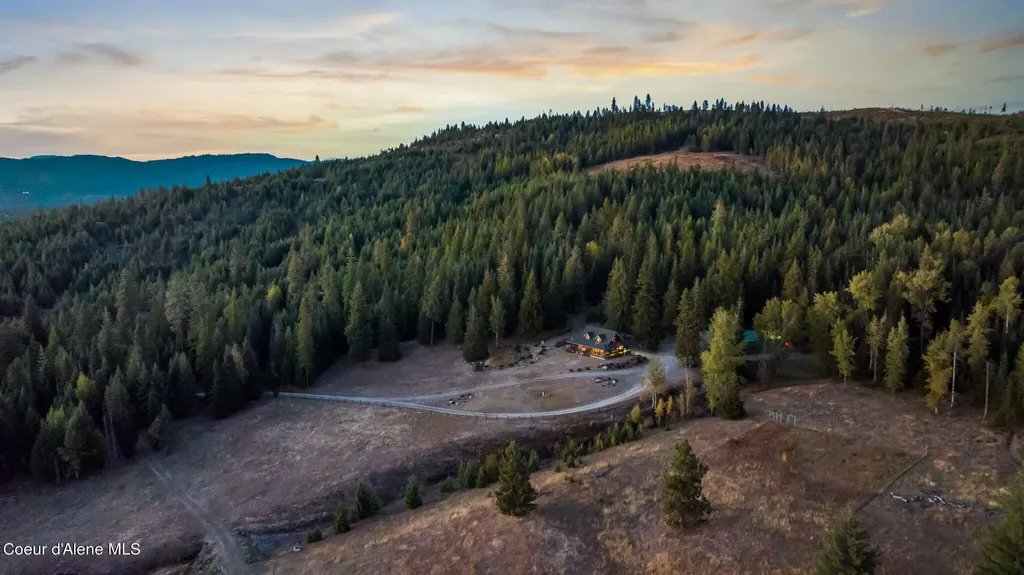 4575 Blacktail Road Careywood ID 83809