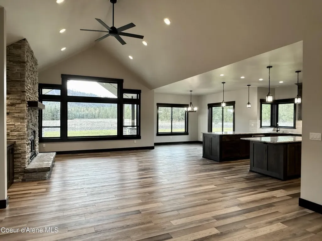 21449 N Stonemason Way Rathdrum ID 83858
