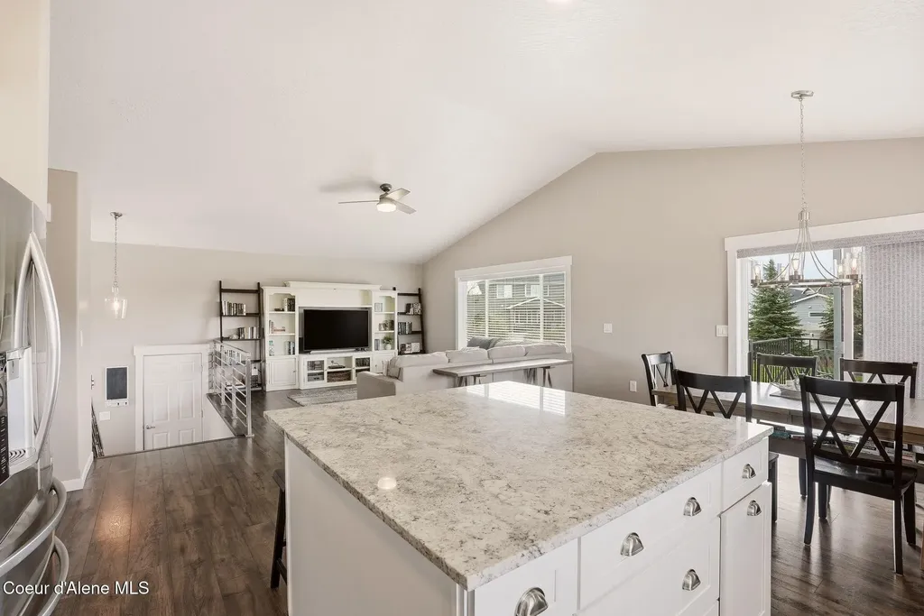 280 E Tiger Avenue Post Falls ID 83854