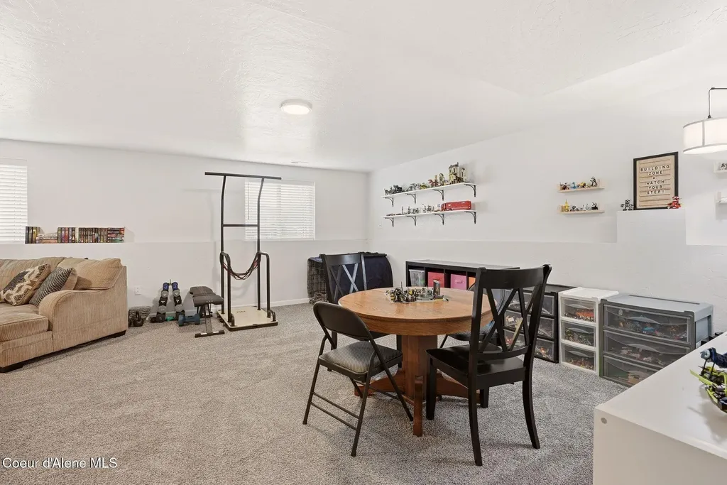 280 E Tiger Avenue Post Falls ID 83854