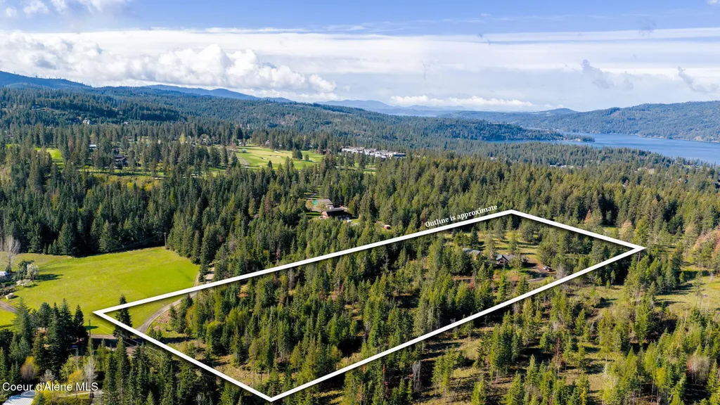 6011 S Arrow Road Harrison ID 83833