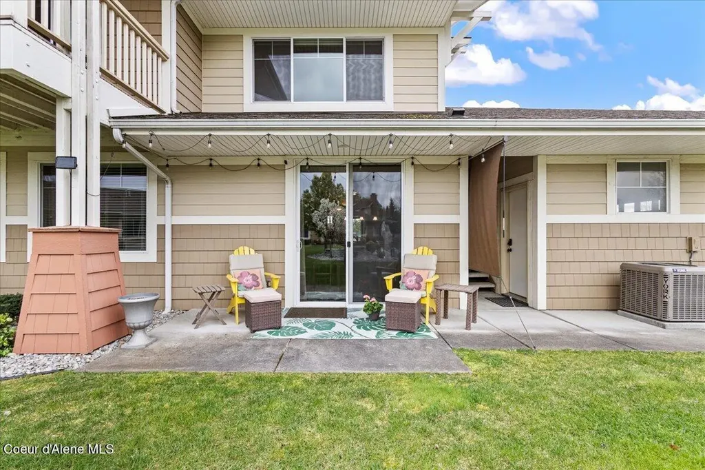 755 Icefall Drive Hayden ID 83835