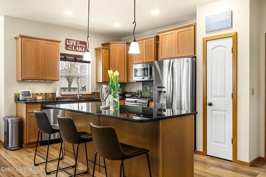 404 Lundblad Place Dover ID 83825