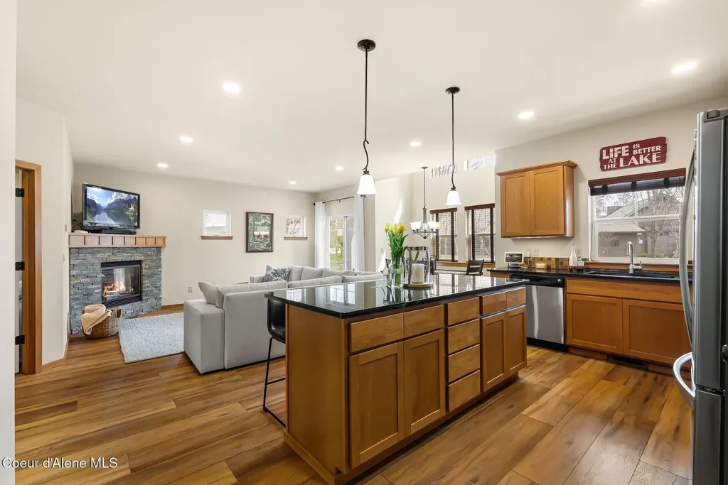 404 Lundblad Place Dover ID 83825