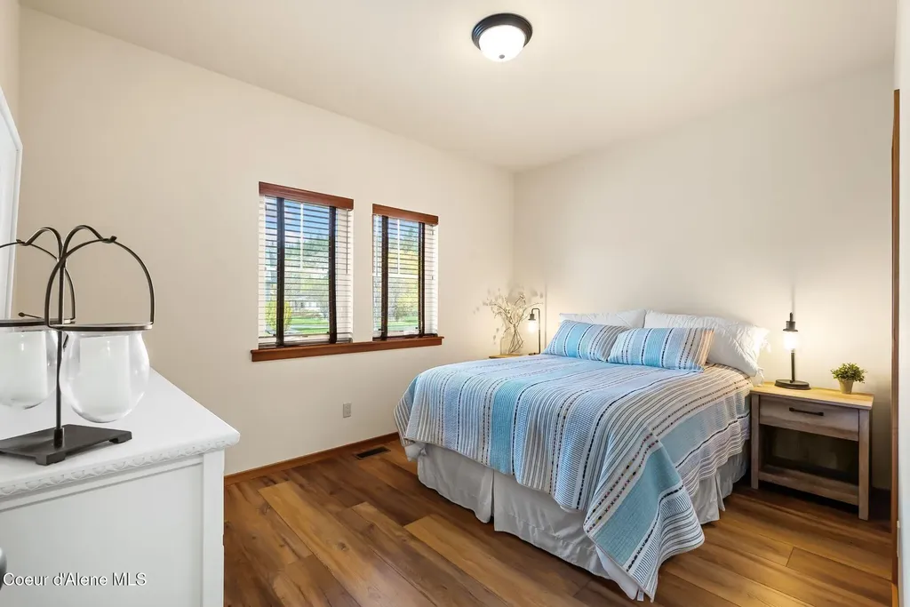 404 Lundblad Place Dover ID 83825