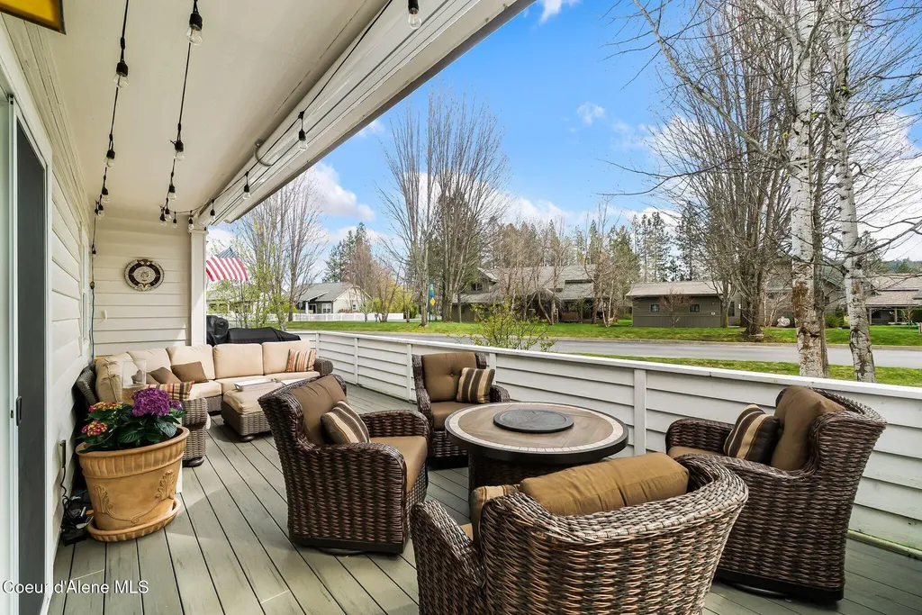404 Lundblad Place Dover ID 83825
