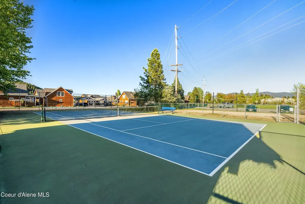 404 Lundblad Place Dover ID 83825